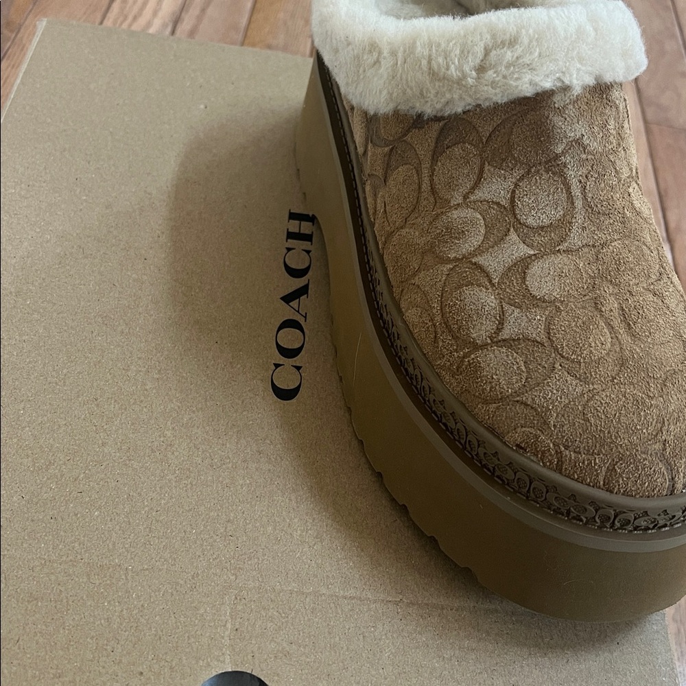 COACH Women's Cecelia Slip-On Platform Clogs - Picture 7 of 11